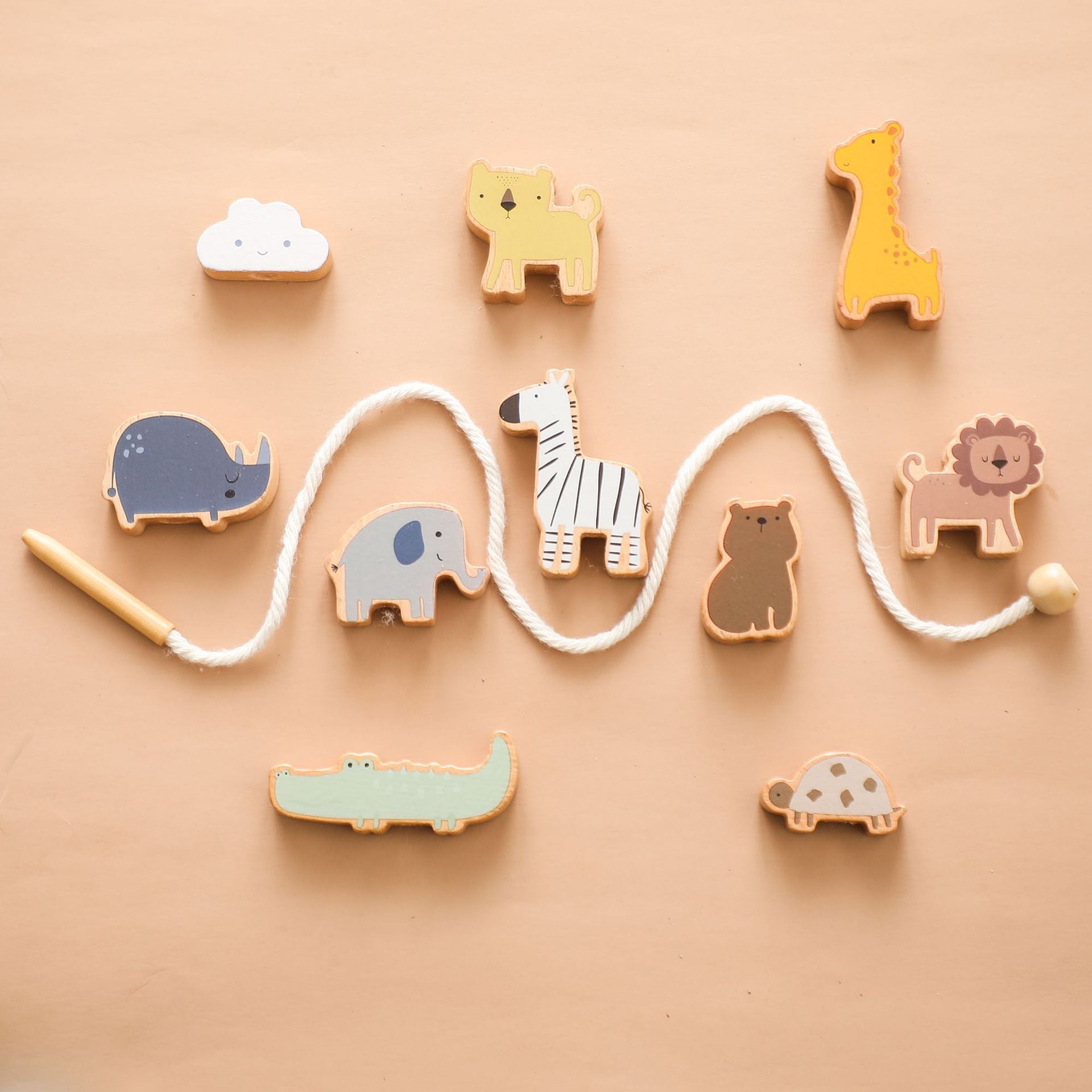 montessori-animal-lacing-beads-Montessori Educational Toy
